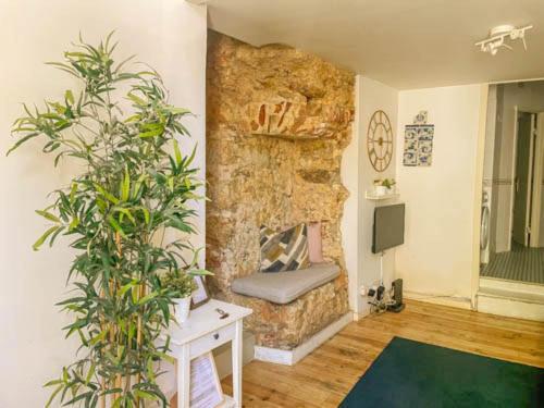 Historical Bica - 3 Bedroom Apartment Lisboa Ngoại thất bức ảnh
