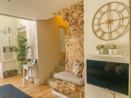 Historical Bica - 3 Bedroom Apartment Lisboa Ngoại thất bức ảnh