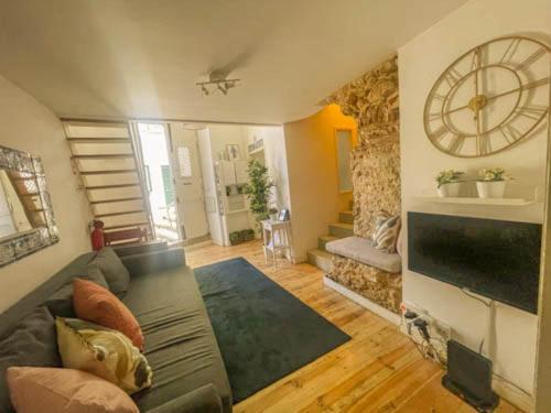 Historical Bica - 3 Bedroom Apartment Lisboa Ngoại thất bức ảnh